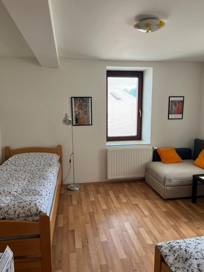 Apartman Hotel Vomocil Bystre Экстерьер фото